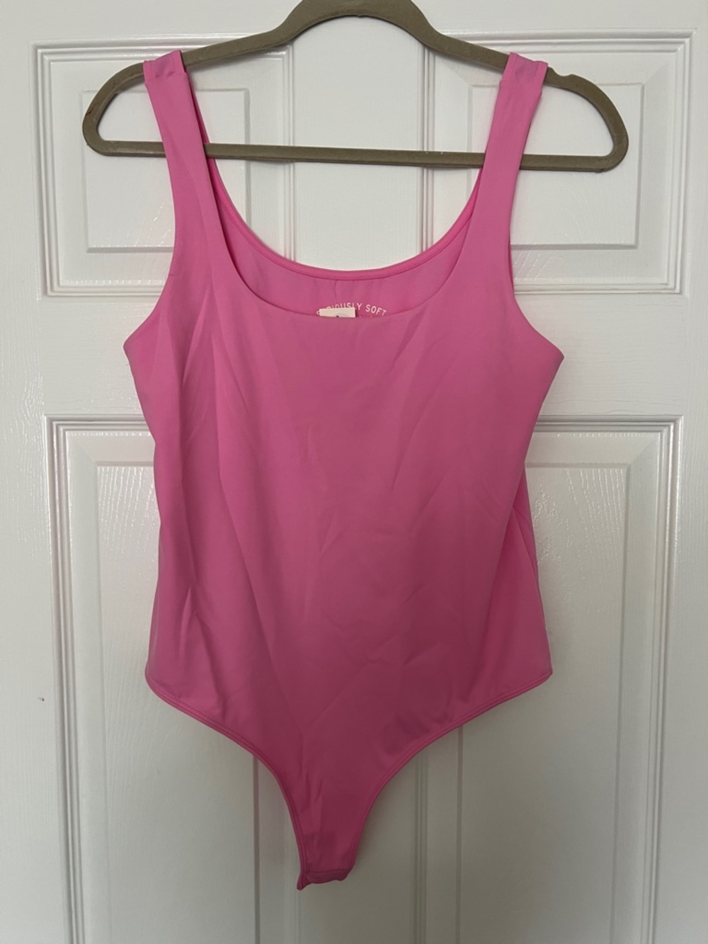 Aeropostale Bubblegum Pink Scoop Neck Bodysuit